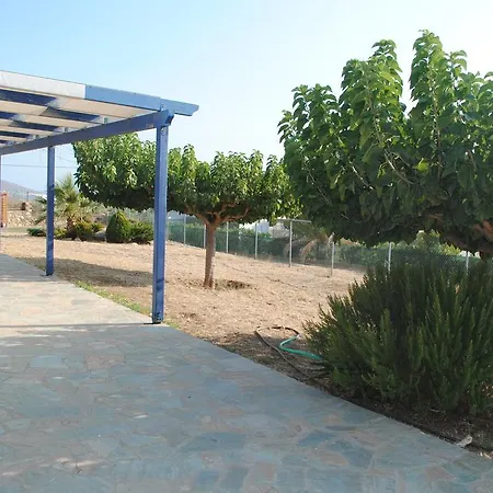 Δωμάτια σε οικογενειακή κατοικία Akrotiri House Κάρυστος
